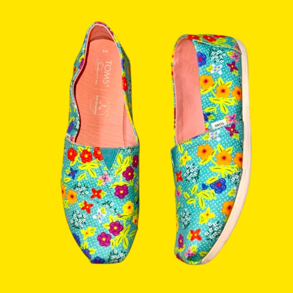Wrn 1x🌸 TOMS alpargata floral espadrille slip on women’s shoes size 9